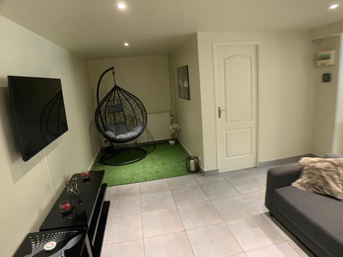 גוסאינוויל Appartement Cosy Proche Roissy Cdg Asterix Disneyland Paris מראה חיצוני תמונה